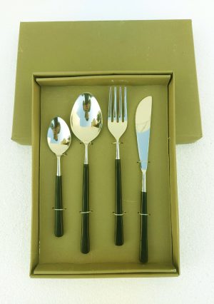 Flatware Set of 4 Pcs