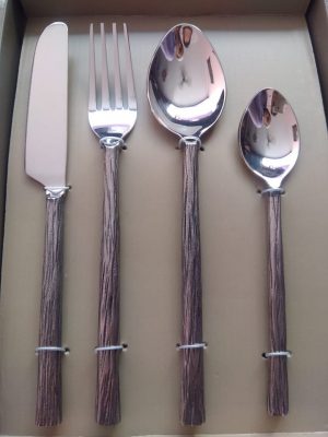 Flatware Set of 4 Pcs